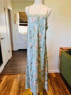 Vintage Saks Fifth Ave Floral Slip Chemise